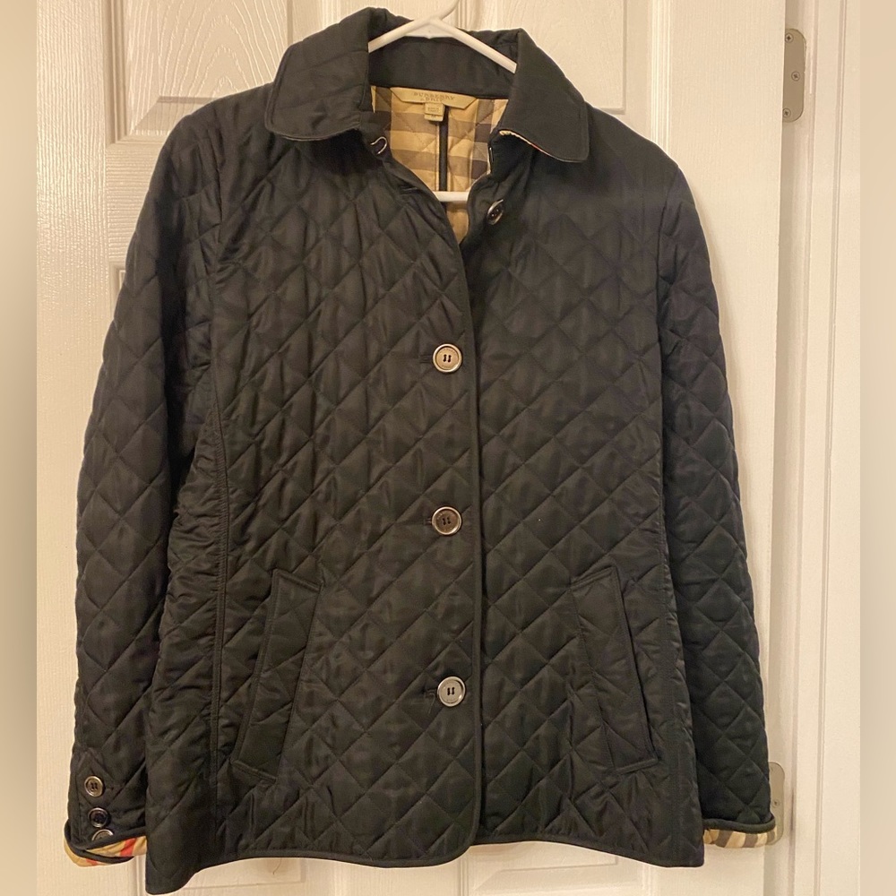 LIKE NEW!! Authentic Burberry quilt jacket